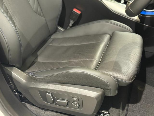 Ｘ３ ２０ｄ　ｘＤｒｉｖｅ　Ｍスポーツ　ヘッドアップディスプレイ　シートヒーター　シートクーラー　ステアリングホイールヒーター　純正ナビゲーション　駐車支援システム　３６０度カメラ　アクティブクルーズコントロール　Ｂｌｕｅｔｏｏｔｈ（4枚目）