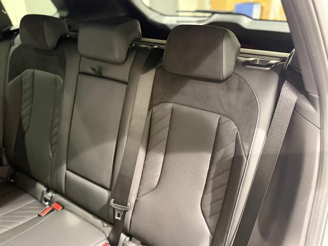 Ｘ３ ２０ｄ　ｘＤｒｉｖｅ　Ｍスポーツ　ヘッドアップディスプレイ　シートヒーター　シートクーラー　ステアリングホイールヒーター　純正ナビゲーション　駐車支援システム　３６０度カメラ　アクティブクルーズコントロール　Ｂｌｕｅｔｏｏｔｈ（17枚目）