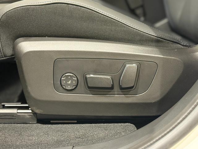 Ｘ３ ２０ｄ　ｘＤｒｉｖｅ　Ｍスポーツ　ヘッドアップディスプレイ　シートヒーター　シートクーラー　ステアリングホイールヒーター　純正ナビゲーション　駐車支援システム　３６０度カメラ　アクティブクルーズコントロール　Ｂｌｕｅｔｏｏｔｈ（22枚目）