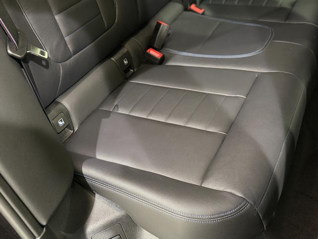 Ｘ３ Ｍ４０ｉ　ブラックレザーシート　ｈａｒｍａｎ／ｋａｒｄｏｎ　スピーカーサンルーフ　ヘッドアップディスプレイ　純正ナビゲーション　３６０度カメラ　駐車支援システム　アクティブクルーズコントロール（12枚目）