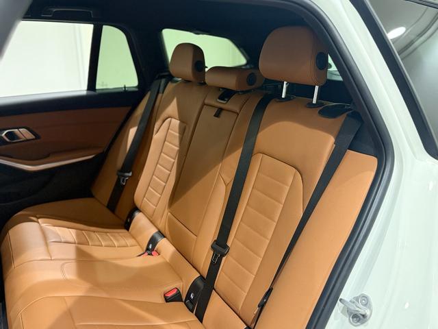 3シリーズ 320d xDriveツーリング Mスポーツ コニャックレザーシート ヘッドアップディスプレイ 純正ナビゲーション 駐車支援システム シートヒーター アクティブクルーズコントロール 電動シート 電動ゲート(14枚目)