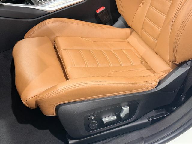 3シリーズ 320d xDriveツーリング Mスポーツ コニャックレザーシート ヘッドアップディスプレイ 純正ナビゲーション 駐車支援システム シートヒーター アクティブクルーズコントロール 電動シート 電動ゲート(21枚目)