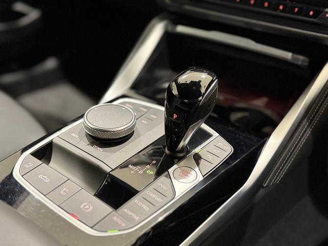 ４シリーズ Ｍ４４０ｉ　ｘＤｒｉｖｅカブリオレ　ブラックレザーシート　ｈａｒｍａｎ／ｋａｒｄｏｎスピーカー　純正ナビゲーション　駐車支援システム　ヘッドアップディスプレイ　アクティブクルーズコントロール　３６０度カメラ　シートヒーター　電動シート（38枚目）