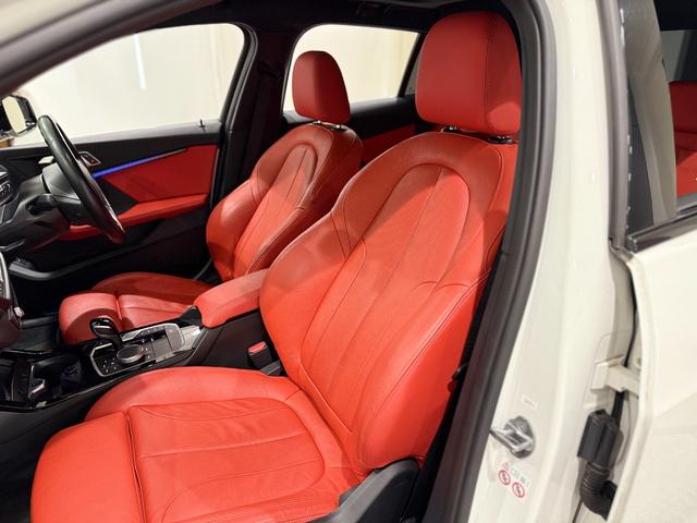 １シリーズ １１８ｄ　Ｍスポーツ　レッドレザーシート　サンルーフ　純正ナビゲーション　駐車支援システム　ＬＥＤヘッドライト　レーンキープ　アクティブクルーズコントロール　電動シート　電動ゲート　Ｂｌｕｅｔｏｏｔｈ（21枚目）