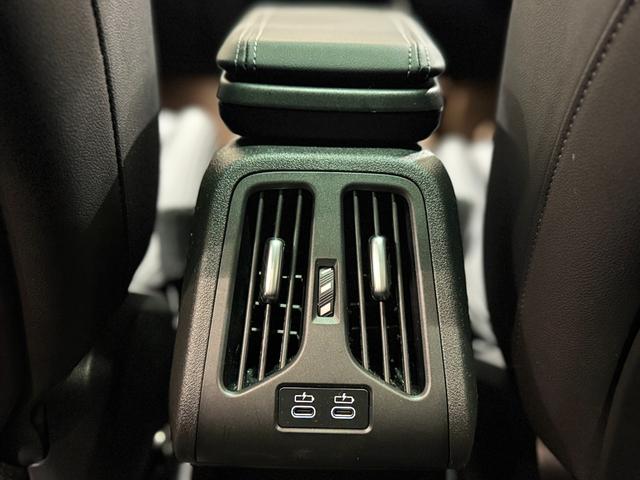 X2 xDrive 20i Mスポーツハイラインパッケージ ブラックレザーシート サンルーフ harman/kardonスピーカー 純正ナビゲーション 360度カメラ 駐車支援システム ヘッドアップディスプレイ アクティブクルーズコントロール(25枚目)