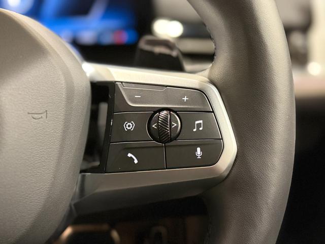 X2 xDrive 20i Mスポーツハイラインパッケージ ブラックレザーシート サンルーフ harman/kardonスピーカー 純正ナビゲーション 360度カメラ 駐車支援システム ヘッドアップディスプレイ アクティブクルーズコントロール(28枚目)