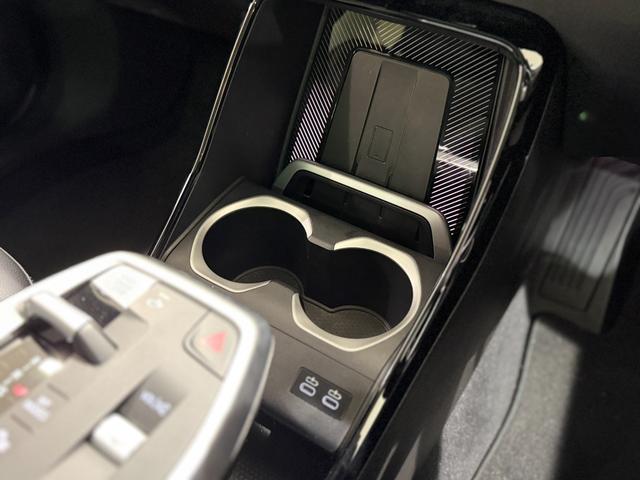 X2 xDrive 20i Mスポーツハイラインパッケージ ブラックレザーシート サンルーフ harman/kardonスピーカー 純正ナビゲーション 360度カメラ 駐車支援システム ヘッドアップディスプレイ アクティブクルーズコントロール(49枚目)