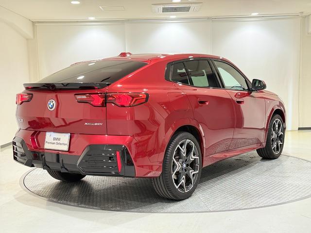 X2 xDrive 20i Mスポーツハイラインパッケージ ブラックレザーシート サンルーフ harman/kardonスピーカー 純正ナビゲーション 360度カメラ 駐車支援システム ヘッドアップディスプレイ アクティブクルーズコントロール(54枚目)