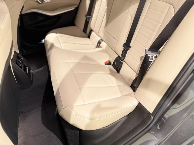 3シリーズ 320i Mスポーツ ハイラインパッケージ ホワイトレザーシート 純正ナビゲーション 駐車支援システム アクティブクルーズコントロール 電動シート シートヒーター(15枚目)