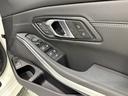 3シリーズ 320d xDriveMスポーツハイラインパッケージ ブラックレザーシート ヘッドアップディスプレイ アクティブクルーズコントロール ハンズオフシステム 駐車支援システム 純正ナビゲーションシステム 電動トランク LEDヘッドライト ETC(6枚目)