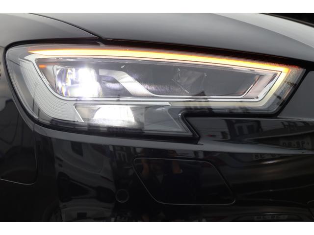 Ａ３ スポーツバック３０ＴＦＳＩスポシグネチエデＳラインＰ　／特別仕様車／シグネチャーＥＤ／Ｓライン／禁煙車／アシスタンスＰＫＧ／ＡＣＣ／バーチャルコックピット／サイドアシスト／Ｓライン１８インチＡＷ／専用エアロパーツ（11枚目）