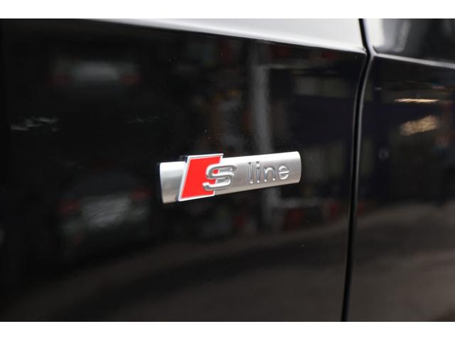 Ａ３ スポーツバック３０ＴＦＳＩスポシグネチエデＳラインＰ　／特別仕様車／シグネチャーＥＤ／Ｓライン／禁煙車／アシスタンスＰＫＧ／ＡＣＣ／バーチャルコックピット／サイドアシスト／Ｓライン１８インチＡＷ／専用エアロパーツ（13枚目）