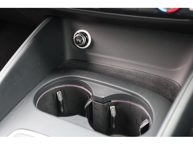 Ａ３ スポーツバック３０ＴＦＳＩスポシグネチエデＳラインＰ　／特別仕様車／シグネチャーＥＤ／Ｓライン／禁煙車／アシスタンスＰＫＧ／ＡＣＣ／バーチャルコックピット／サイドアシスト／Ｓライン１８インチＡＷ／専用エアロパーツ（39枚目）