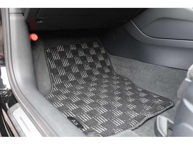 Ａ３ スポーツバック３０ＴＦＳＩスポシグネチエデＳラインＰ　／特別仕様車／シグネチャーＥＤ／Ｓライン／禁煙車／アシスタンスＰＫＧ／ＡＣＣ／バーチャルコックピット／サイドアシスト／Ｓライン１８インチＡＷ／専用エアロパーツ（52枚目）