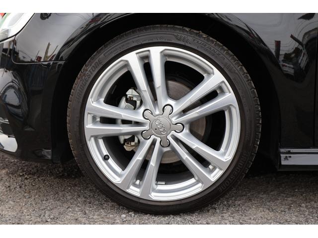 Ａ３ スポーツバック３０ＴＦＳＩスポシグネチエデＳラインＰ　／特別仕様車／シグネチャーＥＤ／Ｓライン／禁煙車／アシスタンスＰＫＧ／ＡＣＣ／バーチャルコックピット／サイドアシスト／Ｓライン１８インチＡＷ／専用エアロパーツ（70枚目）