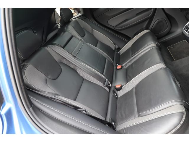 ＸＣ６０ Ｄ４　ＡＷＤ　Ｒデザイン　ワンオーナー／ムーンルーフ／ポールスターエンジニアード／チャイルドクッション／３６０°カメラ／ナビ／ＴＶ／ハーフレザーシート／シートヒーター／１９インチＡＷ／禁煙車／ＡｐｐｌｅＣａｒＰｌａｙ／（53枚目）