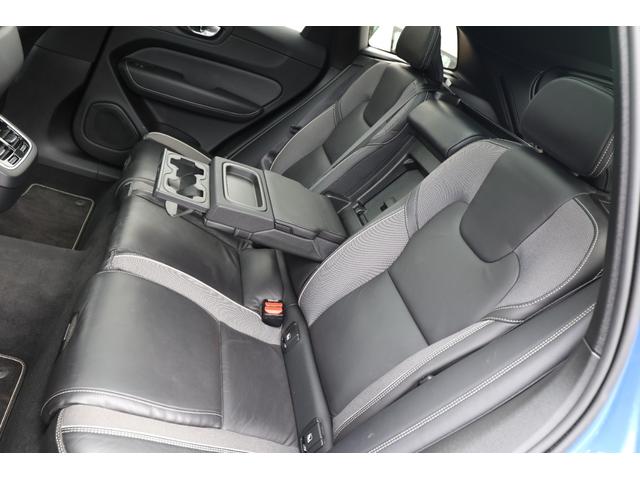 ＸＣ６０ Ｄ４　ＡＷＤ　Ｒデザイン　ワンオーナー／ムーンルーフ／ポールスターエンジニアード／チャイルドクッション／３６０°カメラ／ナビ／ＴＶ／ハーフレザーシート／シートヒーター／１９インチＡＷ／禁煙車／ＡｐｐｌｅＣａｒＰｌａｙ／（59枚目）