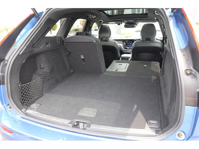 ＸＣ６０ Ｄ４　ＡＷＤ　Ｒデザイン　ワンオーナー／ムーンルーフ／ポールスターエンジニアード／チャイルドクッション／３６０°カメラ／ナビ／ＴＶ／ハーフレザーシート／シートヒーター／１９インチＡＷ／禁煙車／ＡｐｐｌｅＣａｒＰｌａｙ／（69枚目）