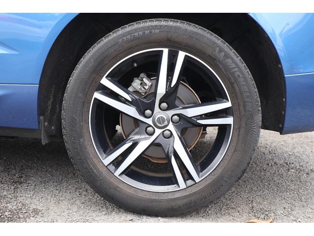 ＸＣ６０ Ｄ４　ＡＷＤ　Ｒデザイン　ワンオーナー／ムーンルーフ／ポールスターエンジニアード／チャイルドクッション／３６０°カメラ／ナビ／ＴＶ／ハーフレザーシート／シートヒーター／１９インチＡＷ／禁煙車／ＡｐｐｌｅＣａｒＰｌａｙ／（73枚目）