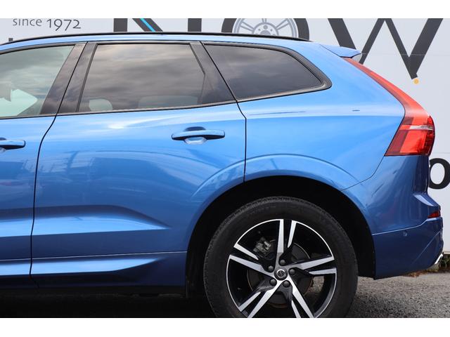 ＸＣ６０ Ｄ４　ＡＷＤ　Ｒデザイン　ワンオーナー／ムーンルーフ／ポールスターエンジニアード／チャイルドクッション／３６０°カメラ／ナビ／ＴＶ／ハーフレザーシート／シートヒーター／１９インチＡＷ／禁煙車／ＡｐｐｌｅＣａｒＰｌａｙ／（80枚目）