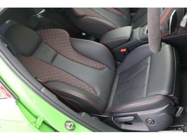 ＲＳ３スポーツバック 　／ワンオーナー／マグネティックライド／全年ディーラー記録簿／純正前後ドラレコ／禁煙車／キャラミグリーン／ダイヤモンドステッチ入ナッパレザーシート／バーチャルコックピット／Ｂａｎｇ＆Ｏｌｕｆｓｅｎ／（28枚目）