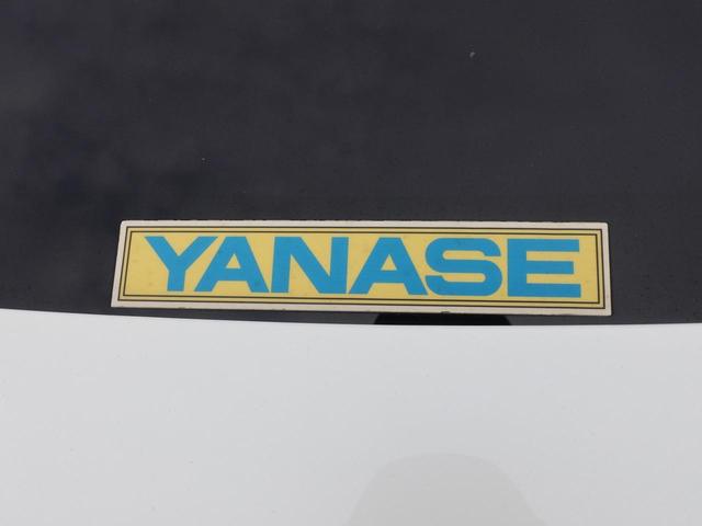 Ｅクラス Ｅ４００　４マチック　クーペ　スポーツ　エクスクルーシブＰＫＧ／パノラミックスライディングルーフ／Ｂｕｒｍｅｓｔｅサラウンド１３スピーカー／Ｖ６エンジン／４ＷＤ／全車検記録簿あり／禁煙車／ベンチレーション、ヒーター／コンビナッパレザーシート（10枚目）