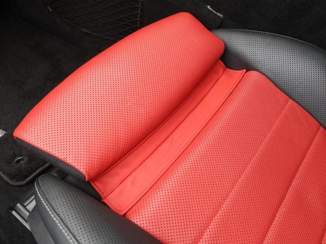 Ｅクラス Ｅ４００　４マチック　クーペ　スポーツ　エクスクルーシブＰＫＧ／パノラミックスライディングルーフ／Ｂｕｒｍｅｓｔｅサラウンド１３スピーカー／Ｖ６エンジン／４ＷＤ／全車検記録簿あり／禁煙車／ベンチレーション、ヒーター／コンビナッパレザーシート（41枚目）