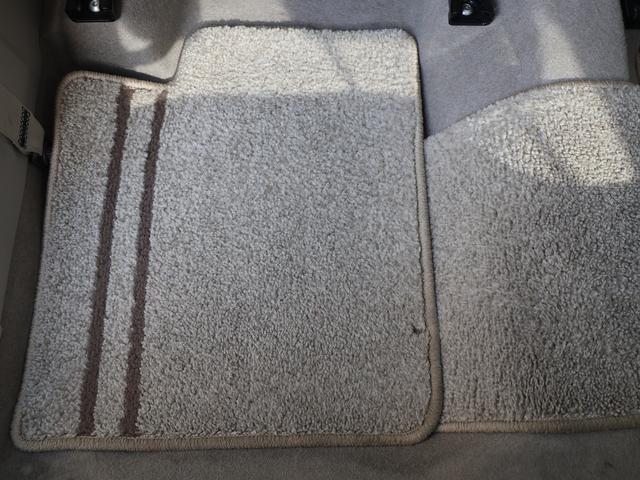 アルトラパン X ワンオーナー/ホワイトルーフ/全車検時記録簿/禁煙車/レーダーブレーキ/8インチナビ/Bカメラ/シートヒーター/スマートキー/オートエアコン/ベージュキャメルコンビシート/弊社新車販売車両/HID/(57枚目)