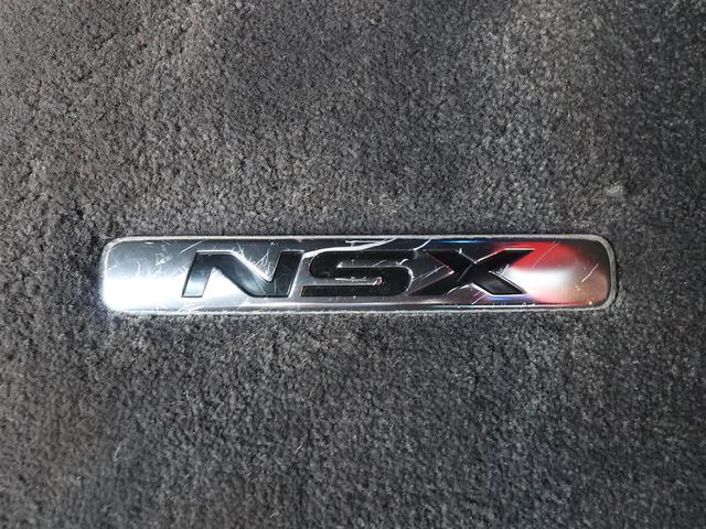 NSX ベースグレード /当社管理車両/カーボンセラミックローターレッドキャリパー/カーボンファイバーインテリアスポーツパッケージ/レッドセミアニリンレザー×アルカンターラコンビシート/全車検時ディーラー記録簿/禁煙車(38枚目)