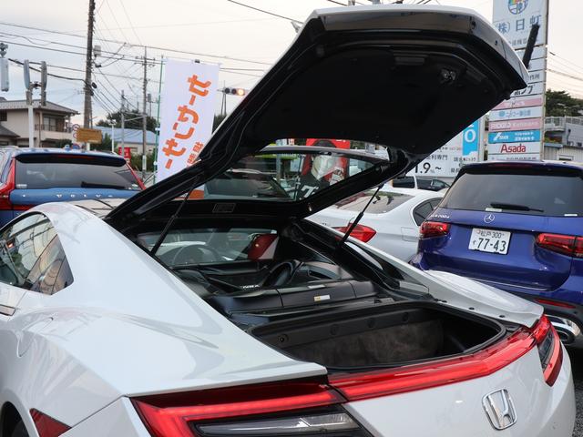 NSX ベースグレード /当社管理車両/カーボンセラミックローターレッドキャリパー/カーボンファイバーインテリアスポーツパッケージ/レッドセミアニリンレザー×アルカンターラコンビシート/全車検時ディーラー記録簿/禁煙車(61枚目)