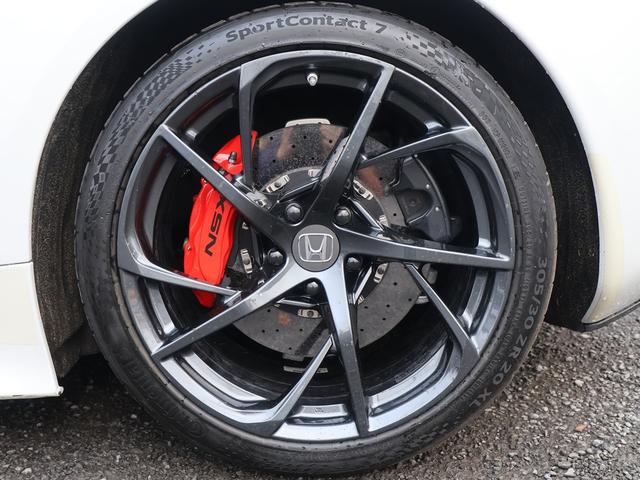 NSX ベースグレード /当社管理車両/カーボンセラミックローターレッドキャリパー/カーボンファイバーインテリアスポーツパッケージ/レッドセミアニリンレザー×アルカンターラコンビシート/全車検時ディーラー記録簿/禁煙車(71枚目)