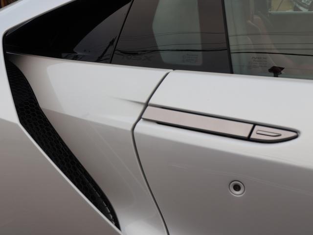 NSX ベースグレード /当社管理車両/カーボンセラミックローターレッドキャリパー/カーボンファイバーインテリアスポーツパッケージ/レッドセミアニリンレザー×アルカンターラコンビシート/全車検時ディーラー記録簿/禁煙車(75枚目)