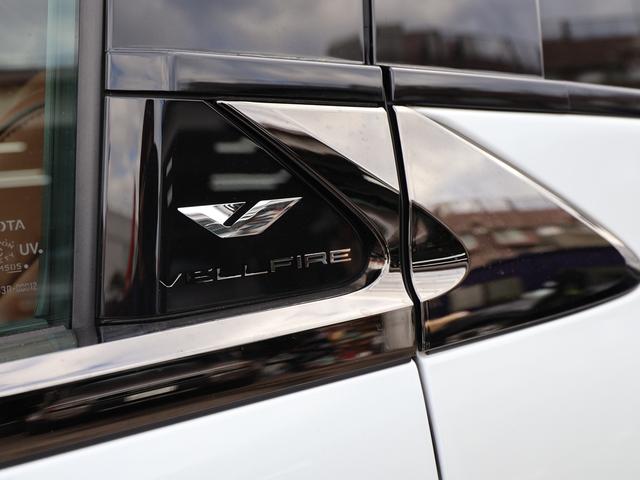 ヴェルファイアハイブリッド Z プレミア /ワンオーナー/4WD/寒冷地仕様/デジタルインナーM/13.2型リヤモニター/GRパフォーマンスダンパー&ドアスタビ/ITSコネコト/スペアタイヤ/TVキャンセラー/サンセットブラウン/禁煙車/(13枚目)