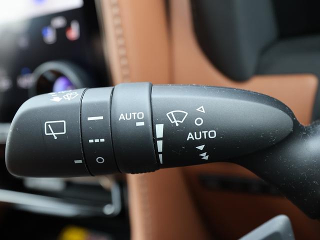 ヴェルファイアハイブリッド Z プレミア /ワンオーナー/4WD/寒冷地仕様/デジタルインナーM/13.2型リヤモニター/GRパフォーマンスダンパー&ドアスタビ/ITSコネコト/スペアタイヤ/TVキャンセラー/サンセットブラウン/禁煙車/(29枚目)