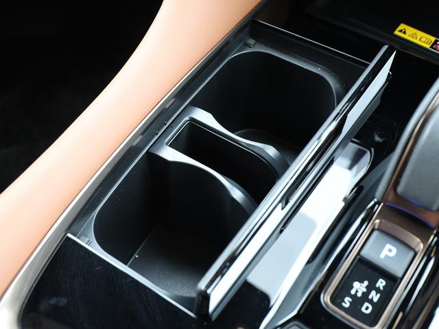 ヴェルファイアハイブリッド Z プレミア /ワンオーナー/4WD/寒冷地仕様/デジタルインナーM/13.2型リヤモニター/GRパフォーマンスダンパー&ドアスタビ/ITSコネコト/スペアタイヤ/TVキャンセラー/サンセットブラウン/禁煙車/(33枚目)