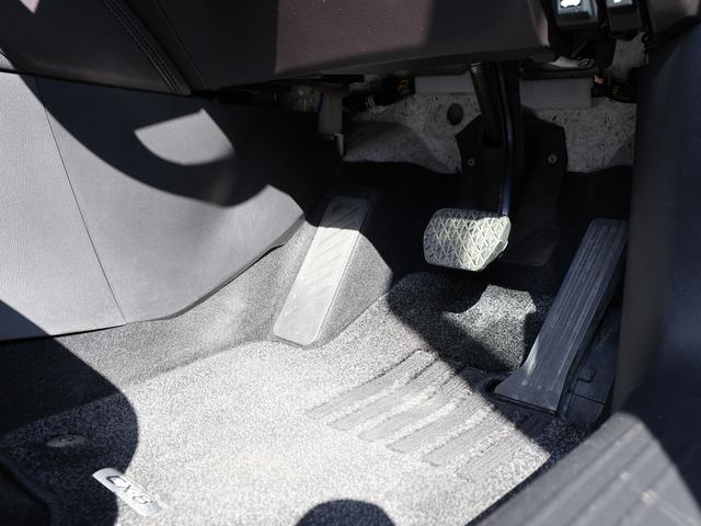 ＣＸ－８ ＸＤ　Ｌパッケージ　／弊社管理車両／３６０度カメラ／ＢＯＳＥサラウンド／フルセグ／６人乗り／ブラックレザー／ステアリングヒーター／ＨＵＤ／禁煙車／純正ナビ／電動リアゲート／レーダークルーズ／ＤＶＤ（23枚目）