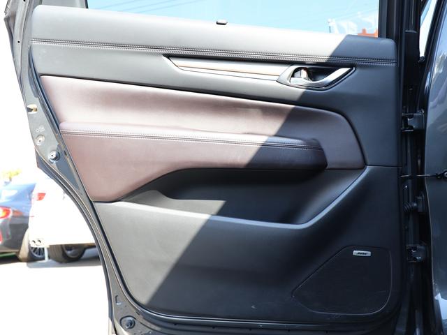 ＣＸ－８ ＸＤ　Ｌパッケージ　／弊社管理車両／３６０度カメラ／ＢＯＳＥサラウンド／フルセグ／６人乗り／ブラックレザー／ステアリングヒーター／ＨＵＤ／禁煙車／純正ナビ／電動リアゲート／レーダークルーズ／ＤＶＤ（49枚目）