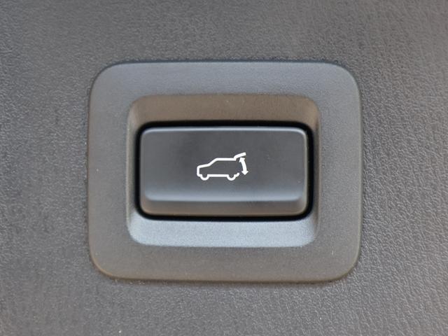 ＣＸ－８ ＸＤ　Ｌパッケージ　／弊社管理車両／３６０度カメラ／ＢＯＳＥサラウンド／フルセグ／６人乗り／ブラックレザー／ステアリングヒーター／ＨＵＤ／禁煙車／純正ナビ／電動リアゲート／レーダークルーズ／ＤＶＤ（65枚目）