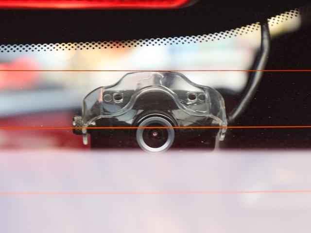 アバルト595 ベースグレード ユーザー買取車/ロッソアバルト/前後ドラレコ/純正オーディオ/純正AW/禁煙車/リヤソナー/ETC/ロッソアバルト/Bluetooth/スポーツモード/MTモード付(37枚目)