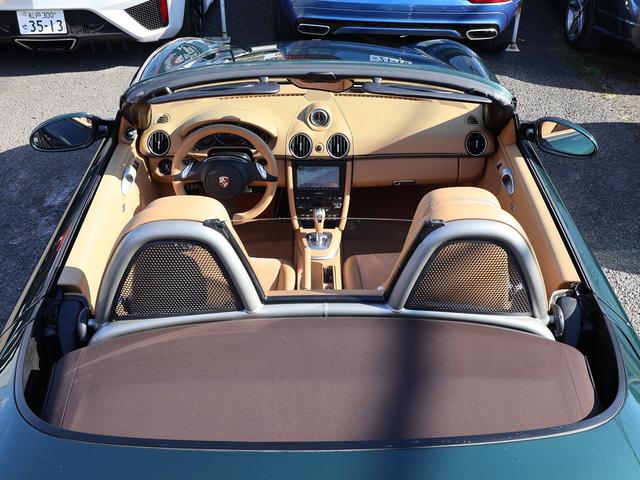 ボクスター ボクスター　ボクスター（２名）／ＰＤＫ／スポーツクロノパッケージ／ベージュ内装／ブラウン幌／レーシンググリーン／ＢＯＳＥサラウンド／純正ナビ／バックカメラ／純正１８インチＡＷ／シートヒーター／禁煙車（2枚目）