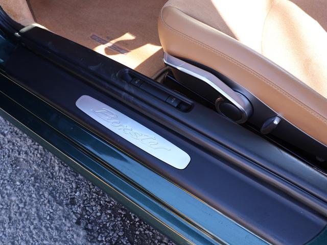 ボクスター ボクスター　ボクスター（２名）／ＰＤＫ／スポーツクロノパッケージ／ベージュ内装／ブラウン幌／レーシンググリーン／ＢＯＳＥサラウンド／純正ナビ／バックカメラ／純正１８インチＡＷ／シートヒーター／禁煙車（51枚目）