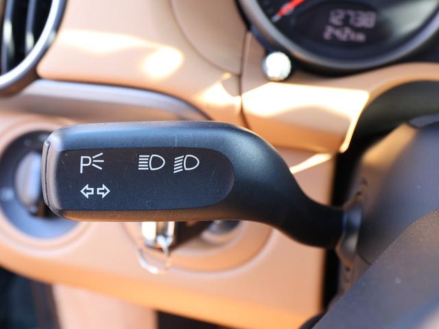 ボクスター ボクスター　ボクスター（２名）／ＰＤＫ／スポーツクロノパッケージ／ベージュ内装／ブラウン幌／レーシンググリーン／ＢＯＳＥサラウンド／純正ナビ／バックカメラ／純正１８インチＡＷ／シートヒーター／禁煙車（56枚目）