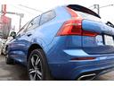 ＸＣ６０ Ｄ４　ＡＷＤ　Ｒデザイン　ワンオーナー／ムーンルーフ／ポールスターエンジニアード／チャイルドクッション／３６０°カメラ／ナビ／ＴＶ／ハーフレザーシート／シートヒーター／１９インチＡＷ／禁煙車／ＡｐｐｌｅＣａｒＰｌａｙ／（8枚目）