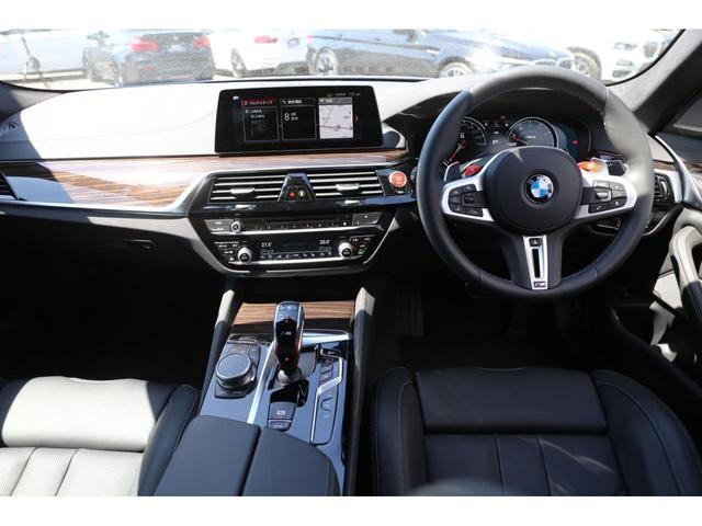 M5 弊社デモカー カーボンルーフ ハーマンカードン(5枚目)