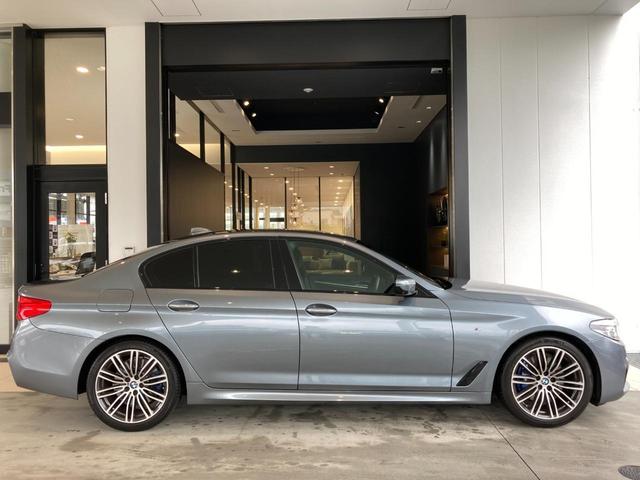 530i Mスポーツ 19AW ブラックレザーシート 全席シートヒーター 前車追従クルコン コンフォートアクセス オートトランク トップビューカメラ パーキングサポート LEDヘッドライト インテリジェントセーフティ(8枚目)