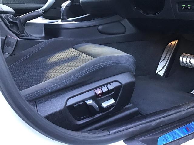 M140i 18インチホイールLEDヘッドライト前後ドラレコアルカンターラ電動シートパーキングサポートバックカメラ後方障害物センサー音楽ライブラリパドルシフトアイドリングストップ(23枚目)