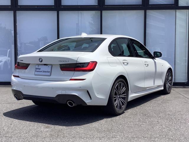 320d xDrive Mスポーツ 弊社デモカー コンフォートPKG Pアシストプラス トップビューカメラ インテリジェントセーフティ 半革スポーツPシート シートヒーター ワイヤレスチャージャー アンビエントライト ACC 前後PDC(4枚目)