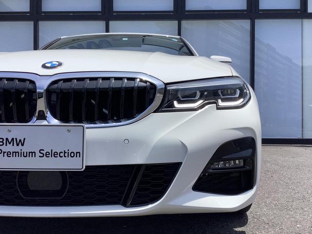 320d xDrive Mスポーツ 弊社デモカー コンフォートPKG Pアシストプラス トップビューカメラ インテリジェントセーフティ 半革スポーツPシート シートヒーター ワイヤレスチャージャー アンビエントライト ACC 前後PDC(9枚目)