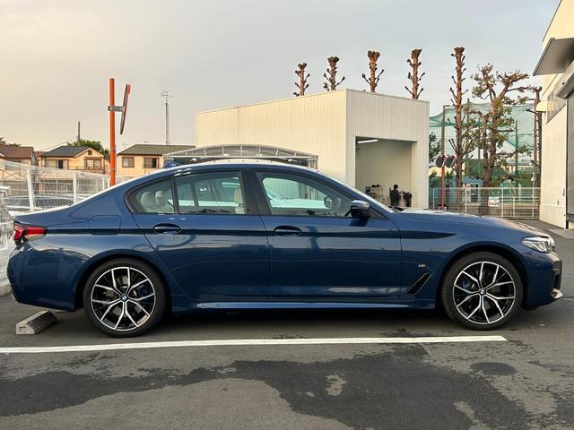 530e Mスポーツ エディションジョイ+ 19AW 後期モデル エクスクルーシブナッパレザー シートヒーター シートエアコン 前車追従クルコン トップビューカメラ インテリジェントセーフティ ハンズオフ パーキングアシスト オートトランク(7枚目)