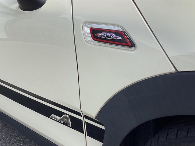 ジョンクーパーワークス クラブマン 弊社新車拠点下取り アラームシステム 19AW バックカメラ 後方障害物センサー 前車追従クルコン シートヒータ インテリジェントセーフティー SOSコール Bluetooth ミラー型ETC(41枚目)